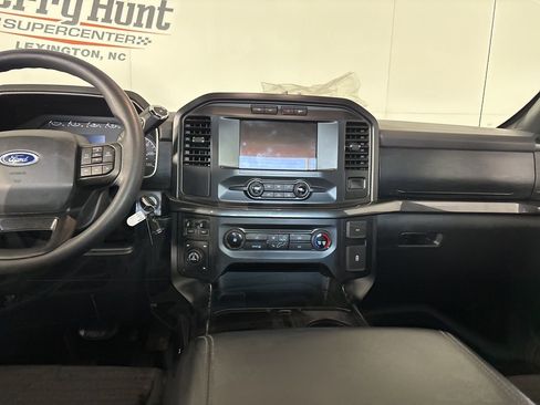 Used 2021 Ford F150 XL w/ STX Appearance Package image 21