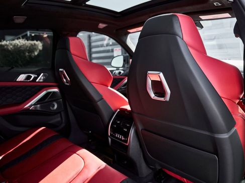 Used 2026 BMW X6 M Competition w/ Executive Package image 41