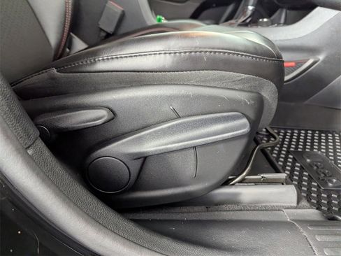 Used 2022 Jeep Cherokee Trailhawk image 37