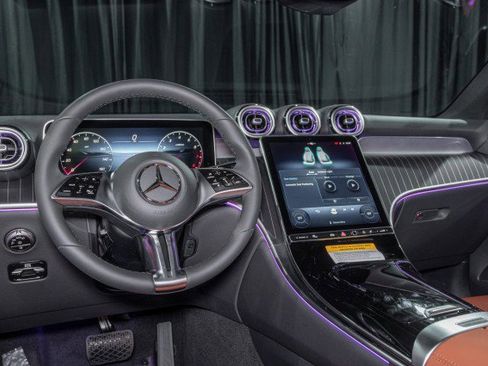 New 2026 Mercedes-Benz GLC 300 4MATIC image 18