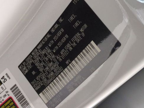 Certified 2026 Toyota Grand Highlander XLE image 34