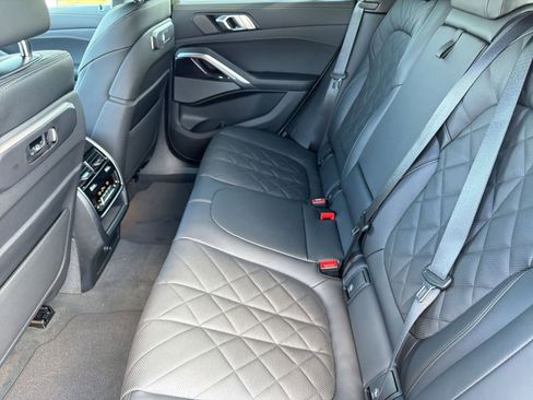 New 2026 BMW X6 xDrive40i image 26