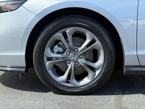 Used 2023 Honda Accord EX-L image 10