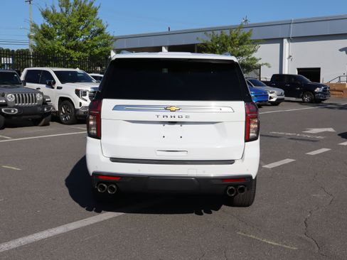 Used 2023 Chevrolet Tahoe High Country AWD/4WD image 9