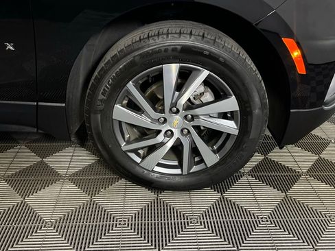 Used 2022 Chevrolet Equinox LT image 33