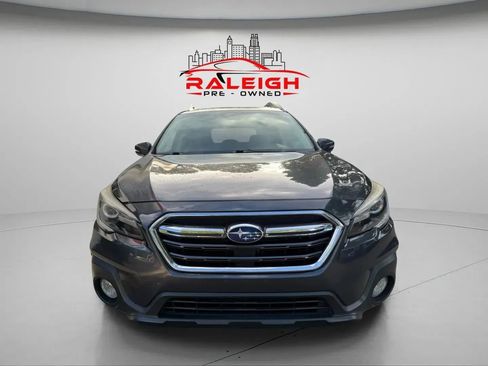 Used 2018 Subaru Outback 2.5i Limited image 6