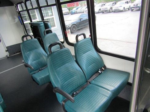 Used 2016 Ford E-350 and Econoline 350 Super Duty w/ Shuttle Bus Prep Package RWD image 6