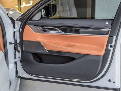 Used 2020 BMW 740i xDrive w/ M Sport Package image 58