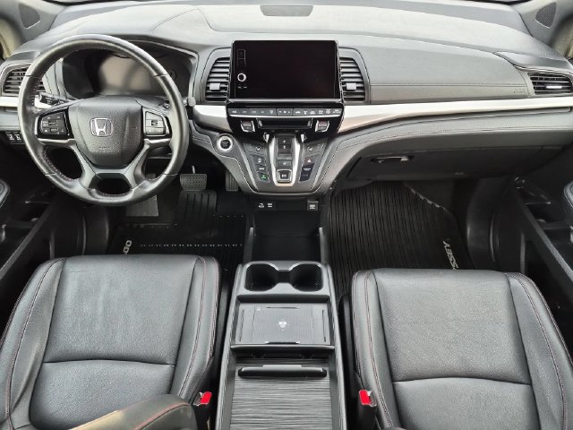 Used 2025 Honda Odyssey Sport-L image 13