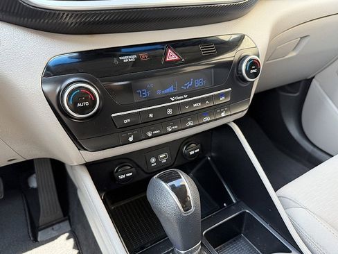 Used 2021 Hyundai Tucson SEL AWD/4WD image 14