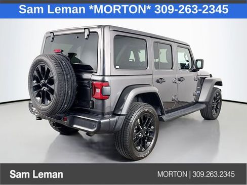 Used 2021 Jeep Wrangler Unlimited Sahara w/ Cold Weather Group image 7