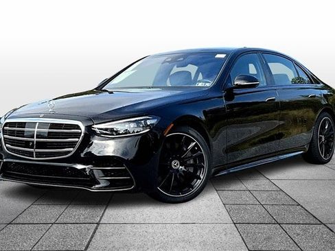 New 2025 Mercedes-Benz S 580 4MATIC Sedan image 2