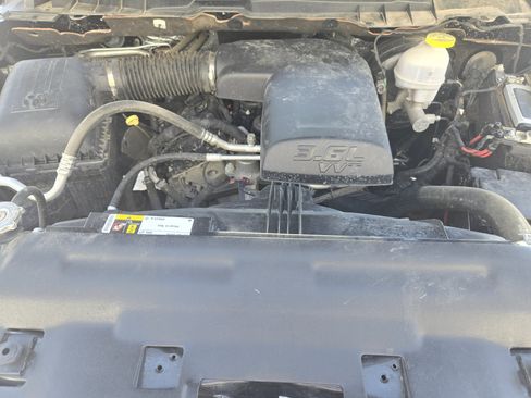 Used 2022 RAM 1500 Tradesman w/ Chrome Plus Package image 31