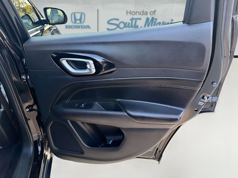 Used 2022 Jeep Compass Altitude w/ Convenience Group image 30