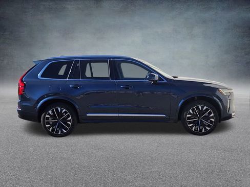 New 2025 Volvo XC90 B6 Plus w/ Protection Package Premier image 8