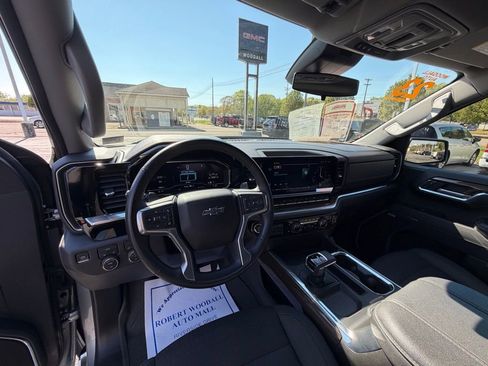 Used 2023 Chevrolet Silverado 1500 RST w/ Convenience Package II image 19