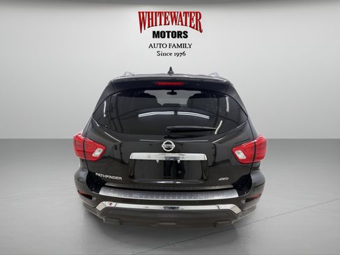 Used 2020 Nissan Pathfinder S image 3