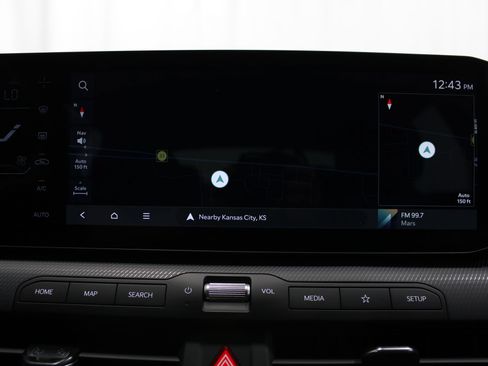 Used 2025 Kia K4 GT-Line FWD image 34