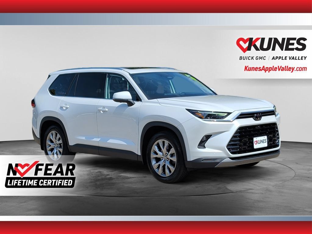 Used 2024 Toyota Grand Highlander AWD Hybrid image 1
