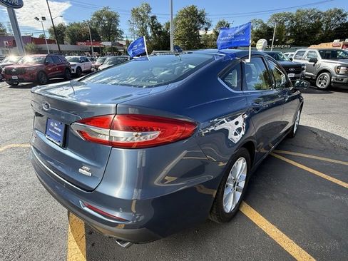 Certified 2019 Ford Fusion SE image 8