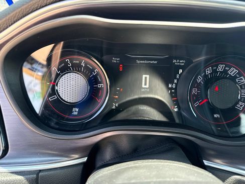 Used 2016 Dodge Challenger SXT w/ Blacktop Package RWD image 13