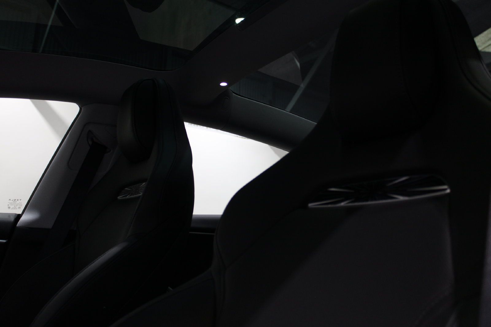 Used 2024 Tesla Model 3 Performance AWD/4WD image 16
