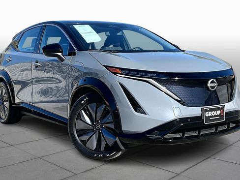 Used 2023 Nissan Ariya FWD image 2