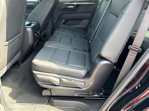 Certified 2025 Chevrolet Tahoe LT image 21