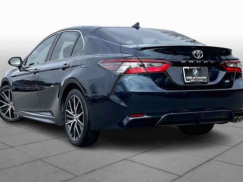 Certified 2021 Toyota Camry SE w/ Convenience Package image 21