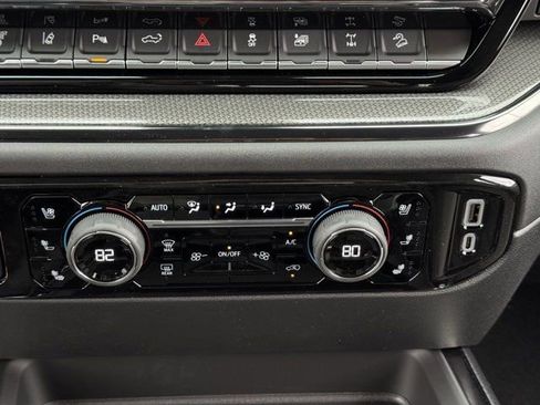 New 2026 Chevrolet Silverado 2500 ZR2 AWD/4WD image 16