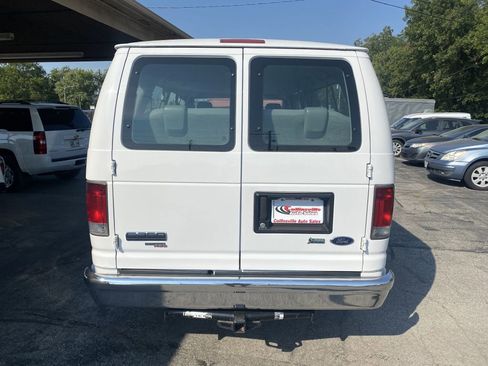 Used 2012 Ford E-350 and Econoline 350 XLT image 4