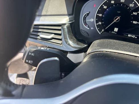 Used 2019 BMW 540i w/ M Sport Package RWD image 16