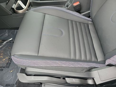 New 2025 MINI Cooper S image 16