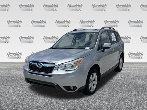 Used 2015 Subaru Forester 2.5i Limited AWD/4WD image 5