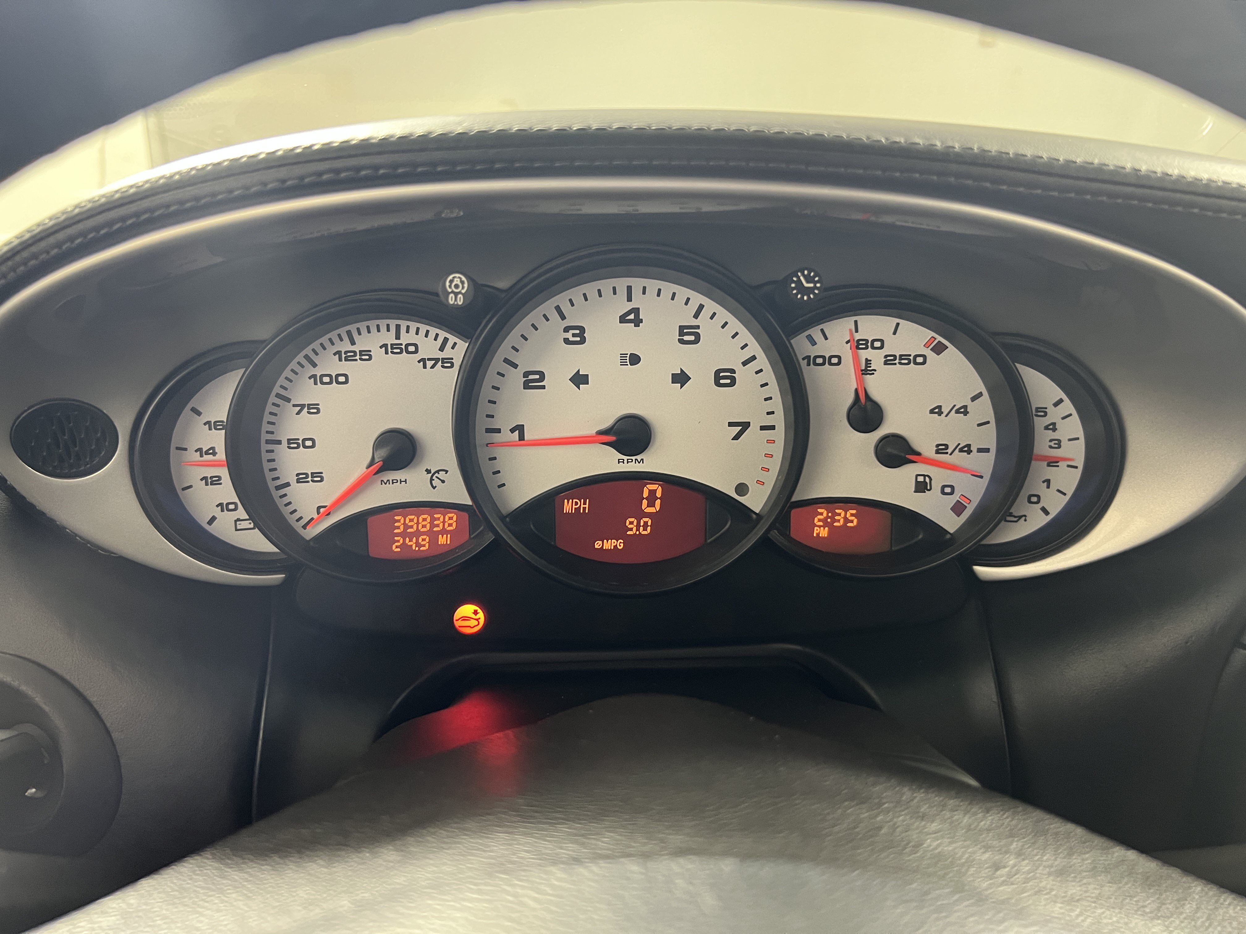 Used 2001 Porsche 911 Cabriolet image 16