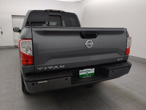 Used 2017 Nissan Titan SV RWD image 6