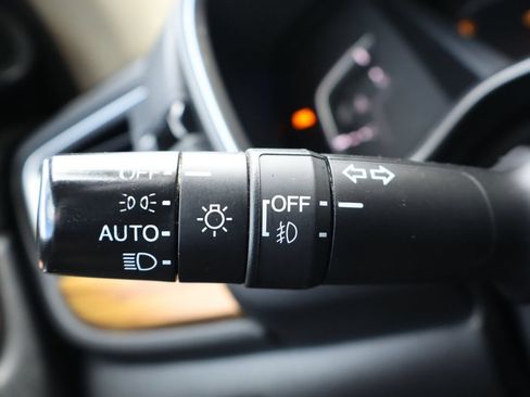 Used 2017 Honda CR-V Touring image 32