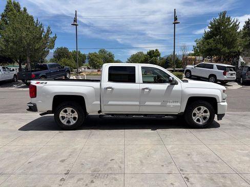 Used 2018 Chevrolet Silverado 1500 LTZ Z71 AWD/4WD image 3