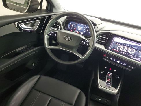 Certified 2024 Audi Q4 e-tron Premium image 50