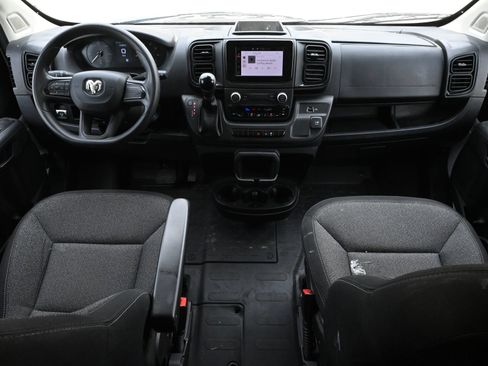 Used 2023 RAM ProMaster 2500 FWD image 8