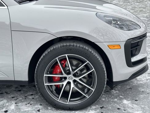 New 2026 Porsche Macan S image 9