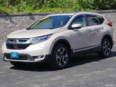 Used 2019 Honda CR-V Touring image 1