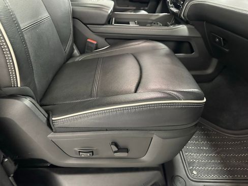 Used 2024 RAM 2500 Limited image 58