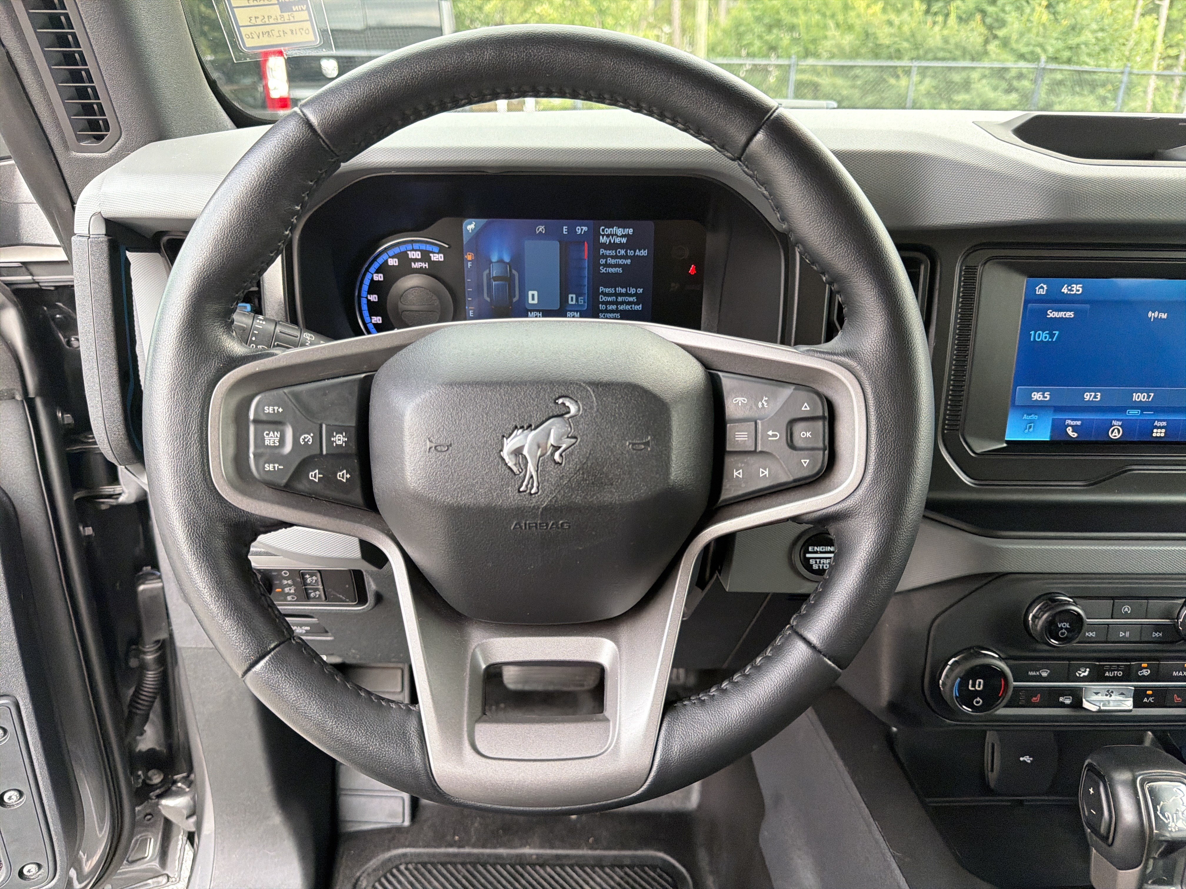 Used 2023 Ford Bronco Black Diamond AWD/4WD image 28