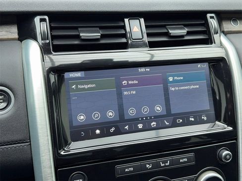 Used 2020 Land Rover Discovery HSE image 33