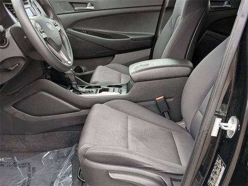 Used 2017 Hyundai Tucson SE image 12