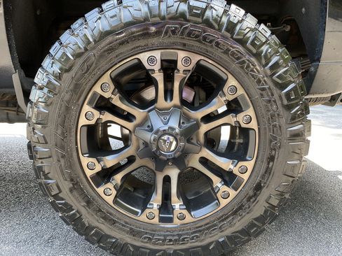 Used 2019 Chevrolet Silverado 3500 LTZ w/ Duramax Plus Package AWD/4WD image 44