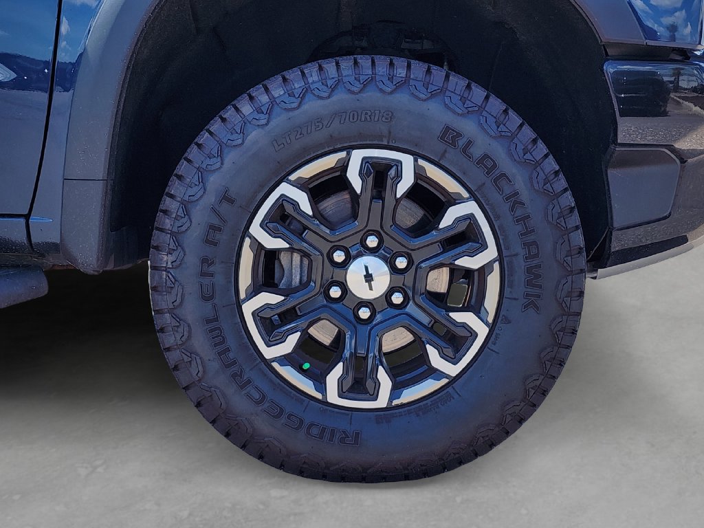 Used 2022 Chevrolet Silverado 1500 ZR2 w/ Technology Package AWD/4WD image 11