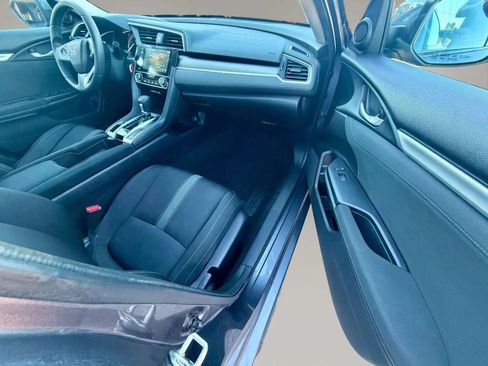 Used 2016 Honda Civic EX image 9