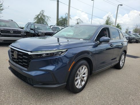 Used 2024 Honda CR-V EX-L image 3